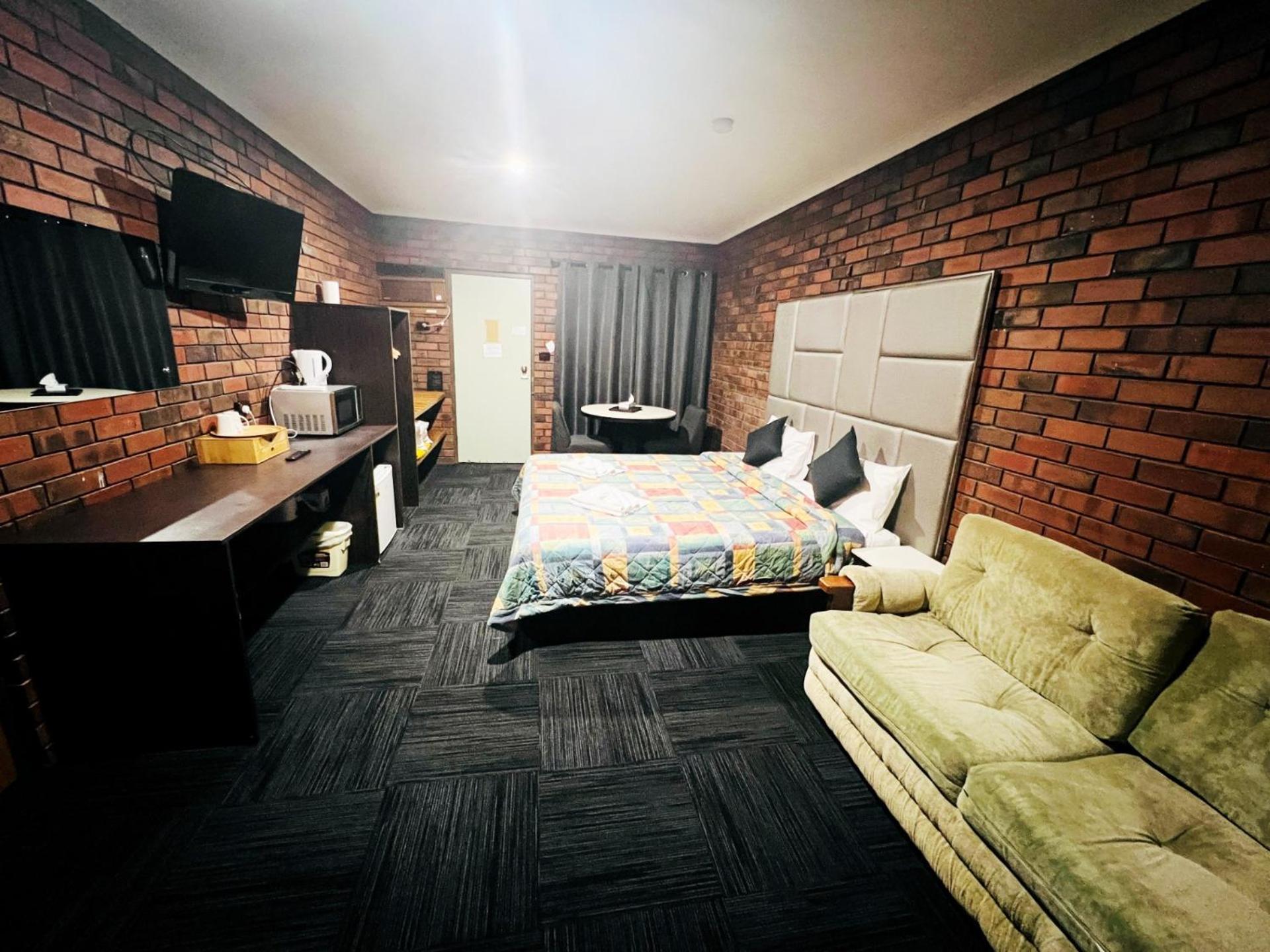 Two Rivers Motel Wentworth Екстер'єр фото